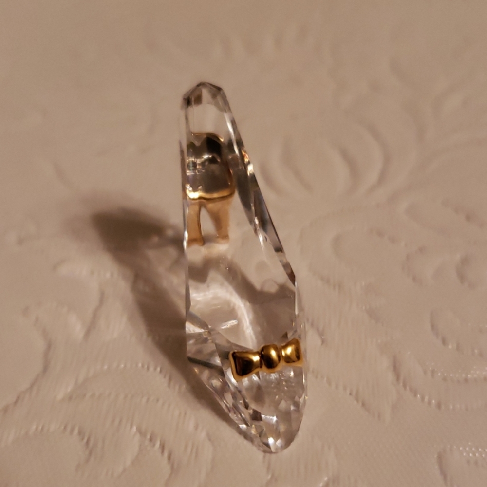 Crystal - Picture 2 of 3